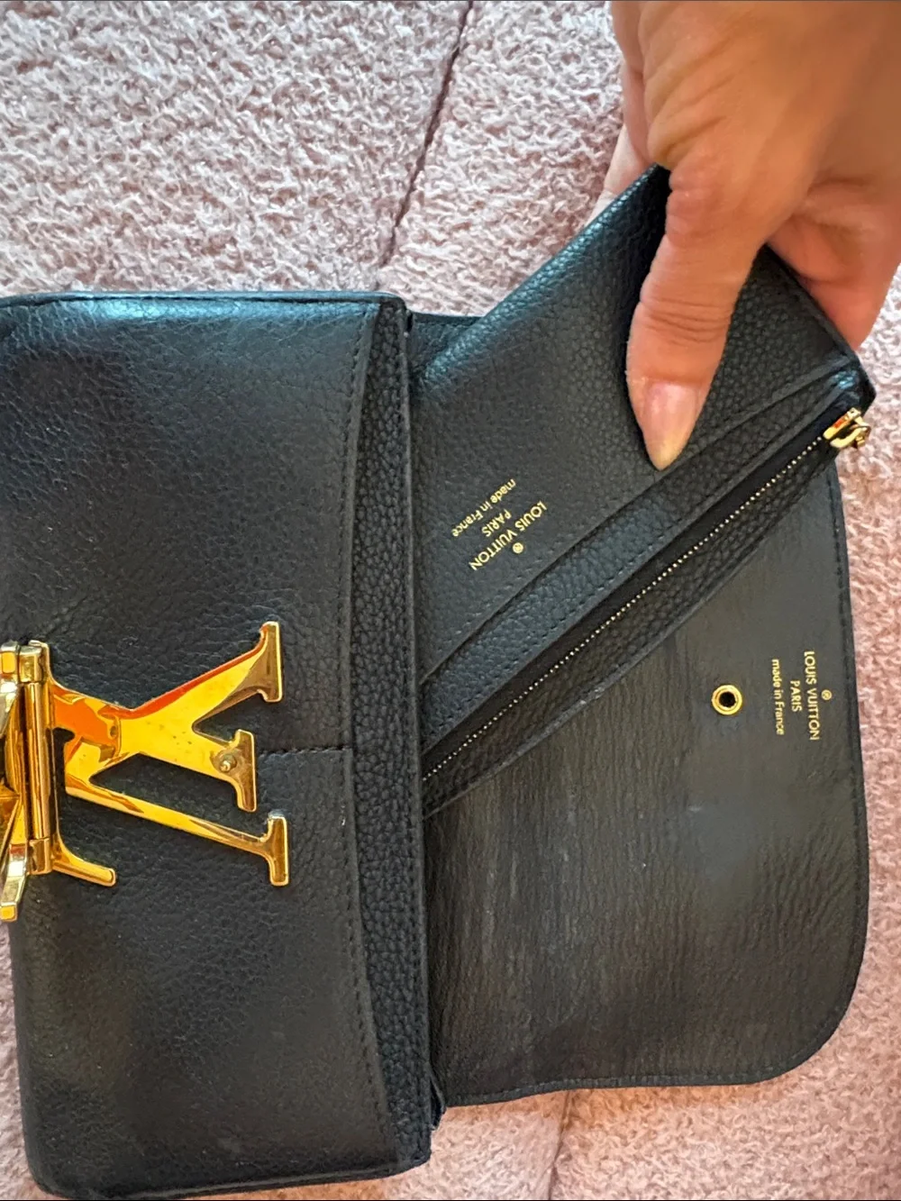 Louis Vuitton Black Leather Key & Card Holder with Gold LV Emblem AUTHENTIC